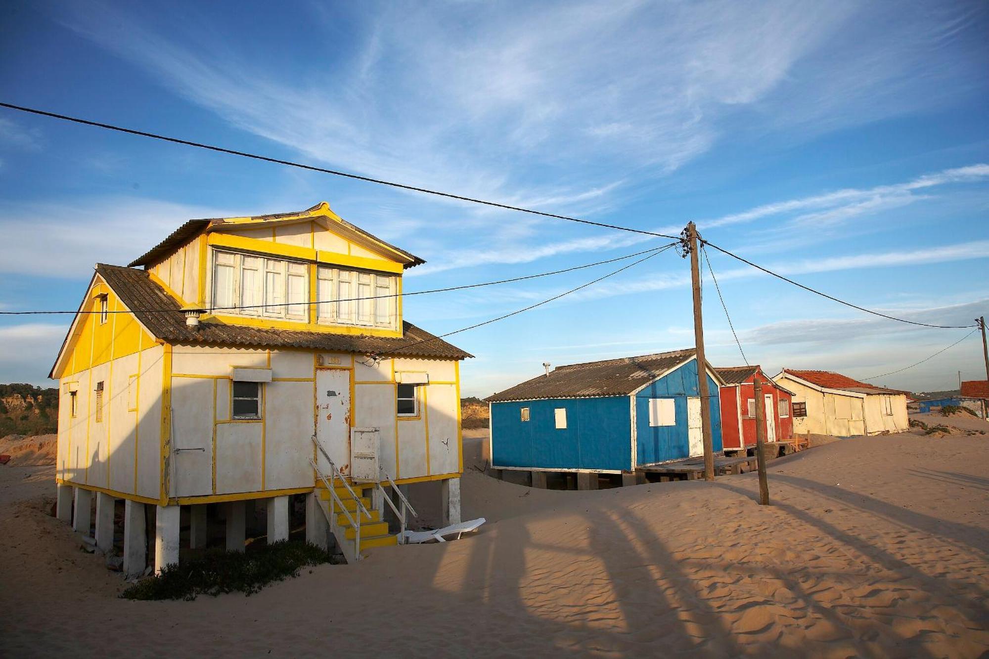 Sea View & Sundown, 150M From The Beach And Surf Spots コスタ・ダ・カパリカ エクステリア 写真